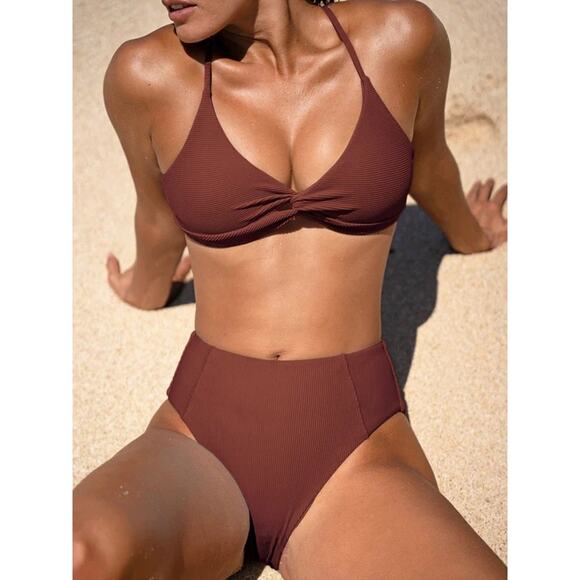 Berlook Wine Red‎ Twist Backless Bikini NWT size small - Picture 1 of 6